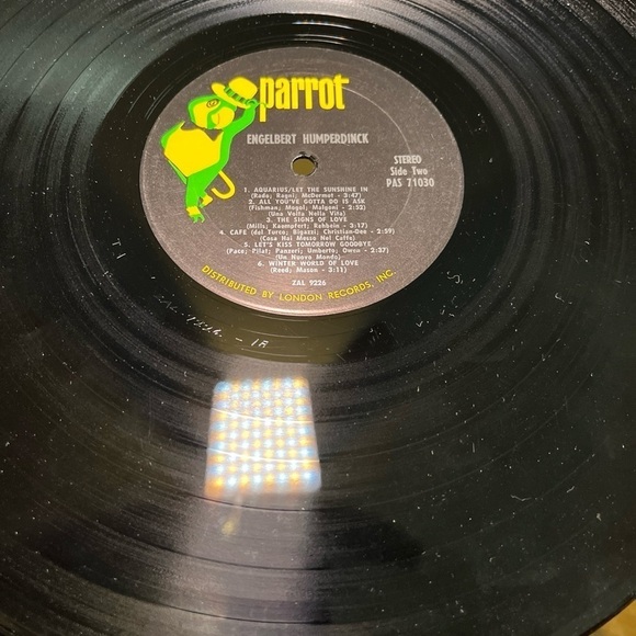 Engelbert Humperdinck self titled vintage vinyl record from 1969 - Picture 10 of 10